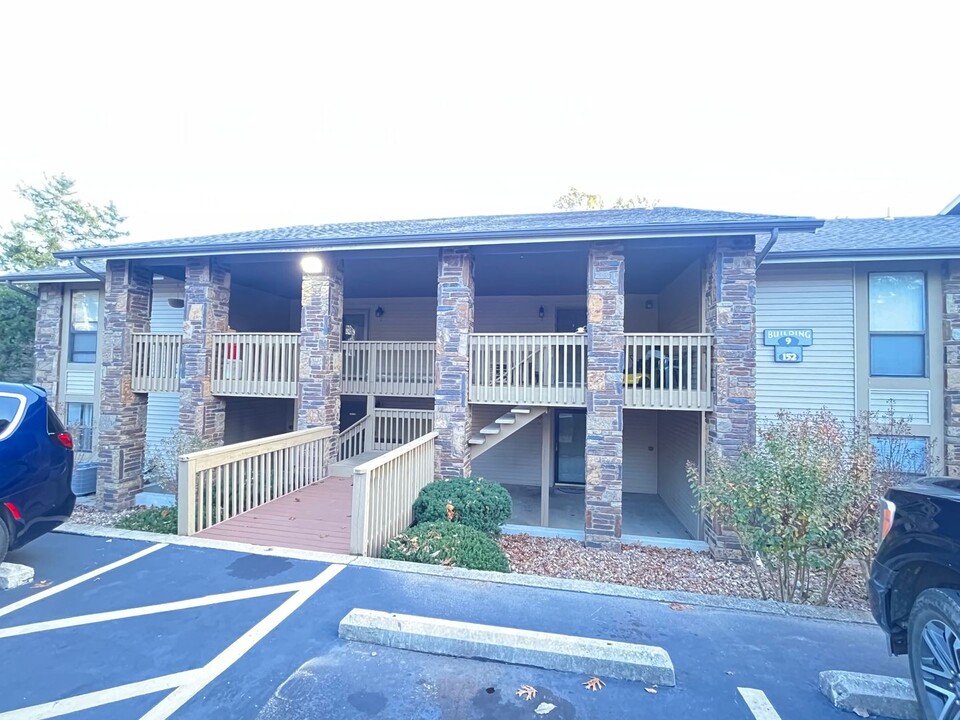 152 Turnberry Dr in Branson, MO - Building Photo