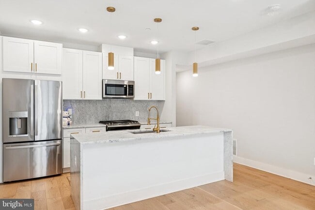 property at 1705 Trinidad Ave NE