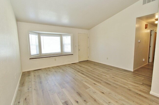 6883 W Parapet Ct in Boise, ID - Building Photo - Building Photo