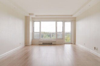 111 Perkins St in Boston, MA - Building Photo - Building Photo