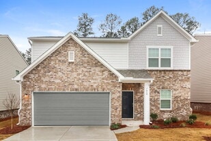 7610 Saffron Ave in Covington, GA - Building Photo