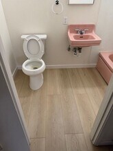 2412 14th St in Sacramento, CA - Building Photo - Building Photo