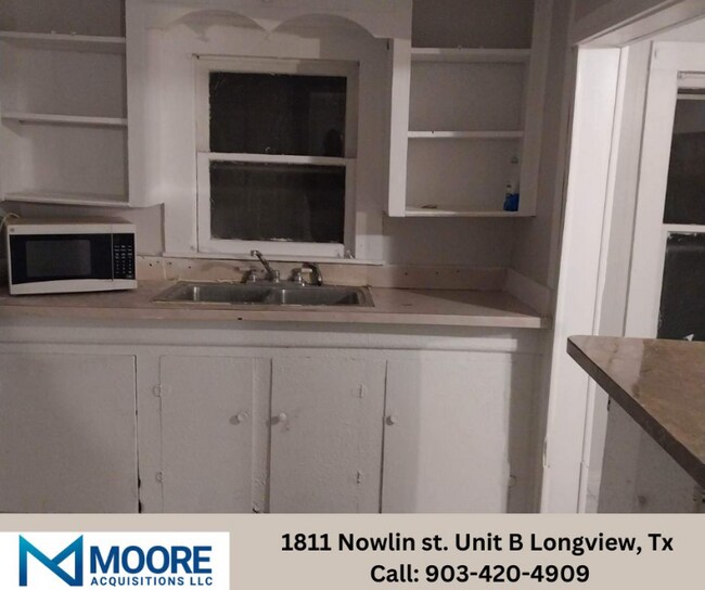 1811 Nowlin St-Unit -B in Longview, TX - Building Photo - Building Photo