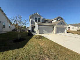 325 Caleb Ct in Schertz, TX - Building Photo