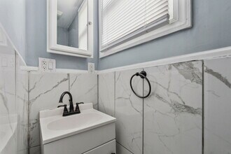 2537 E Ann St in Philadelphia, PA - Foto de edificio - Building Photo