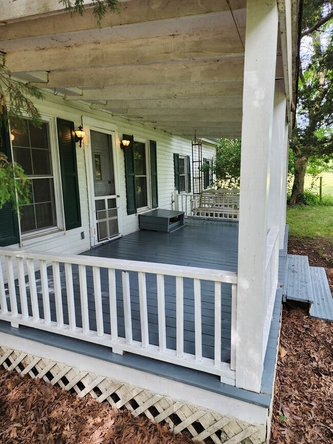 property at 384 Chatham Rd