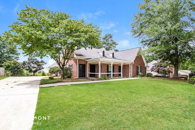 2355 Fieldstone Dr SE in Conyers, GA - Building Photo - Building Photo