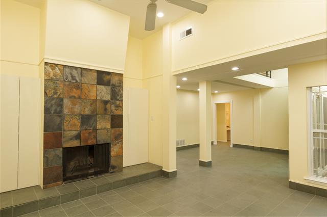 2135 Kessler Ct in Dallas, TX - Building Photo - Building Photo