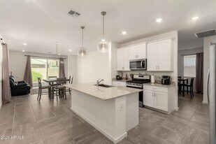 3022 Hayden Rose Ave in San Tan Valley, AZ - Building Photo