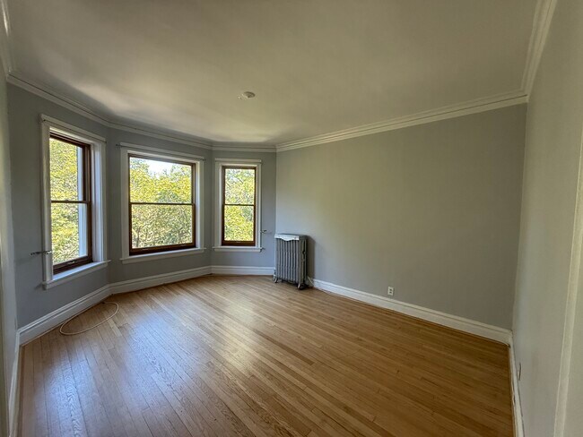 1311 W Cornelia Ave, Unit #3 in Chicago, IL - Building Photo - Building Photo