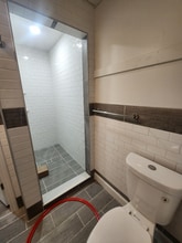 151 S Main St, Unit B1 in Northfield, VT - Foto de edificio - Building Photo