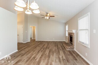 6040 Buell Ln in Indianapolis, IN - Building Photo - Building Photo