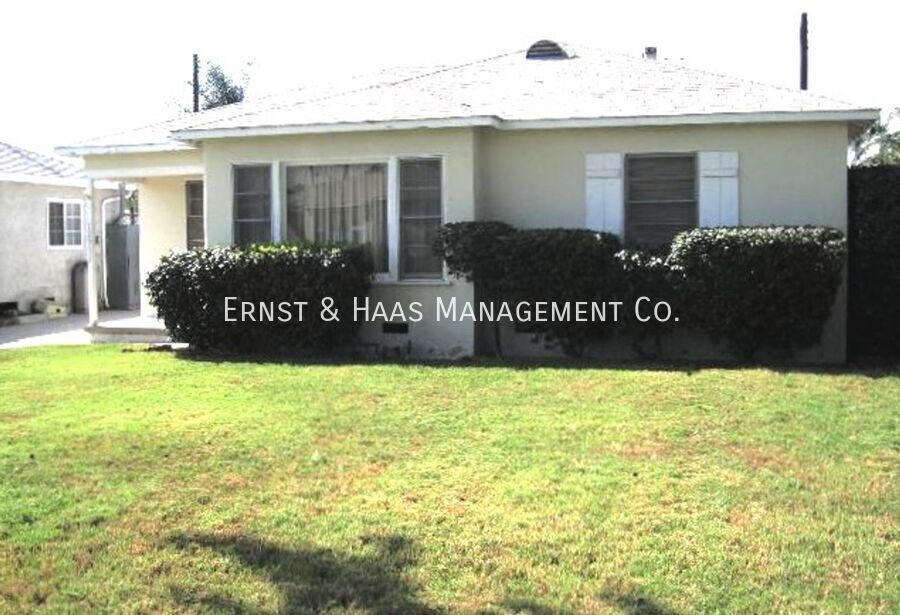 12911 Whitewood Ave in Downey, CA - Building Photo