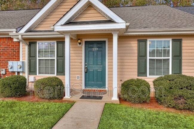 219 Lynbrook Way in Grovetown, GA - Building Photo - Building Photo