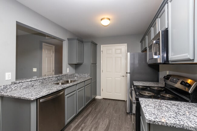 Polo Springs Apartments in Bardstown, KY - Foto de edificio - Interior Photo