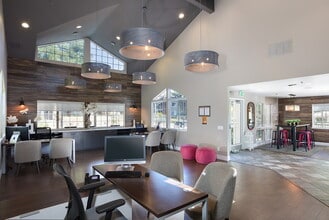 Bel Air in San Ramon, CA - Foto de edificio - Building Photo