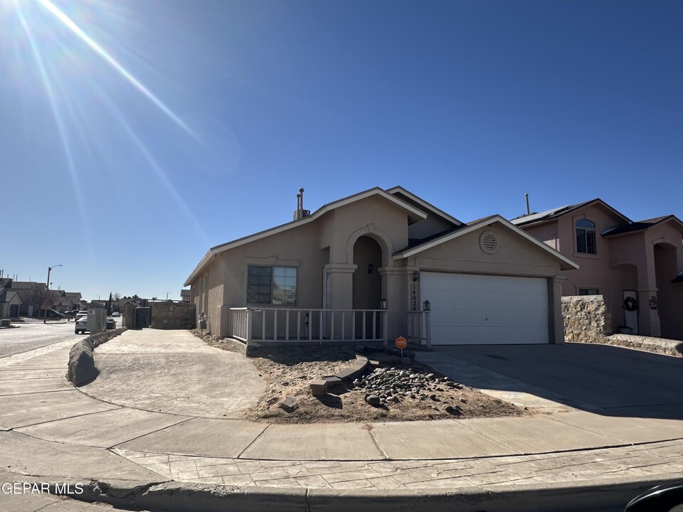 14028 Tierra Halcon Dr in El Paso, TX - Building Photo