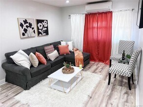 451 Castle Hill Ave in Bronx, NY - Building Photo - Building Photo