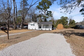 1315 Cade Hill Ave in Fayetteville, NC - Building Photo - Building Photo