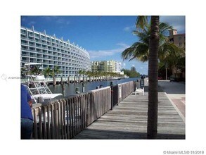 2961 NE 185th St-Unit -1602 in Aventura, FL - Building Photo - Building Photo