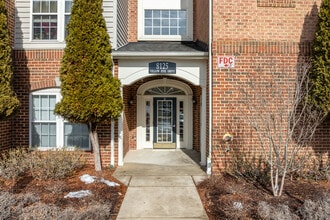 The Villas at Taylor Village in Ellicott City, MD - Building Photo - Building Photo