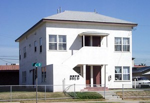 811 C Ave Apartments