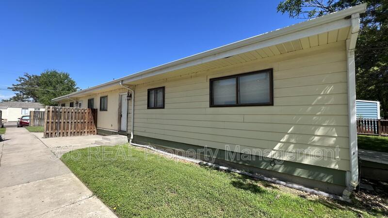 3713 Boulder St in Evans, CO - Building Photo