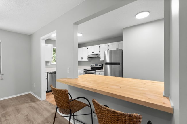 5 Sundance Dr in Branford, CT - Building Photo - Building Photo