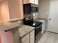 9550 Deering Dr photo'