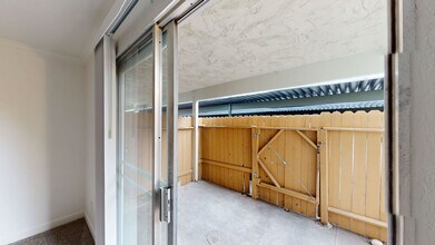 18185 Happy Ln in Sonoma, CA - Building Photo - Building Photo