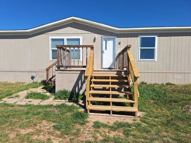 242 Deer Valley Ln in Poolville, TX - Building Photo - Building Photo