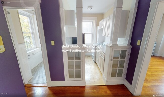11 Gray St, Unit 12 in Cambridge, MA - Building Photo - Building Photo