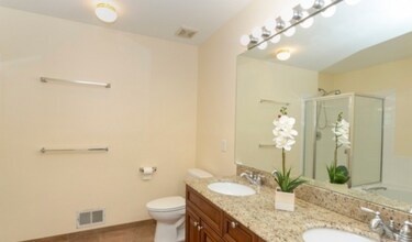 3 Minuteman Ct in Basking Ridge, NJ - Foto de edificio - Building Photo