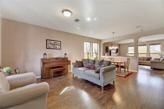 145 Rudy Ln in Kyle, TX - Building Photo - Building Photo
