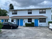 1959 SE 3rd St in Deerfield Beach, FL - Building Photo - Interior Photo