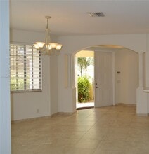 1591 Passion Vine Cir in Weston, FL - Building Photo - Building Photo