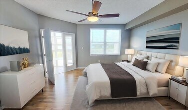 6495 Shoreline Dr, Unit 8104 in St. Petersburg, FL - Building Photo - Building Photo