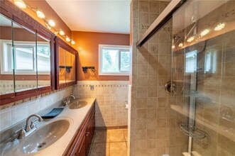 568 Dome Mountain Ave in Libby, MT - Foto de edificio - Building Photo