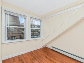 45 Heminway Ave in New Rochelle, NY - Building Photo - Building Photo