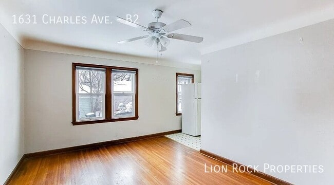 1631 Charles Ave in St. Paul, MN - Foto de edificio - Building Photo