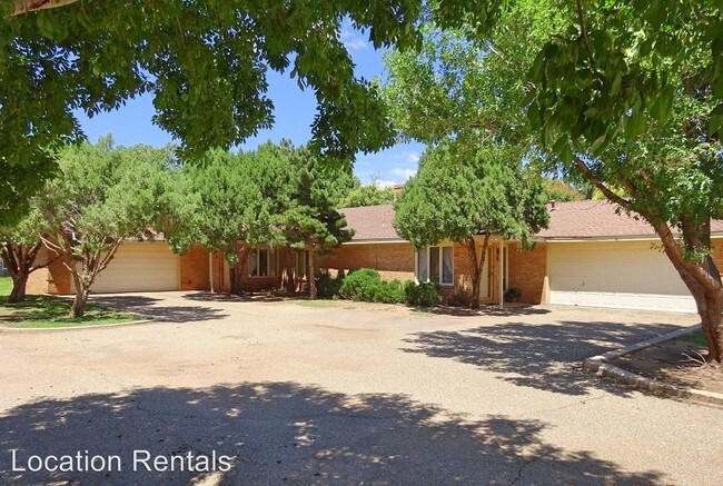 6804 4th St in Lubbock, TX - Building Photo - Building Photo