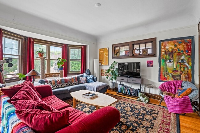 property at 3015 N Murray Ave