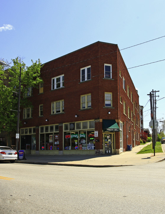 11115-11119 Detroit Ave in Cleveland, OH - Building Photo