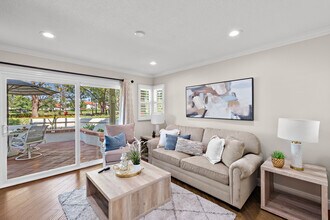 1 Brisa Del Lago in Rancho Santa Margarita, CA - Building Photo - Building Photo