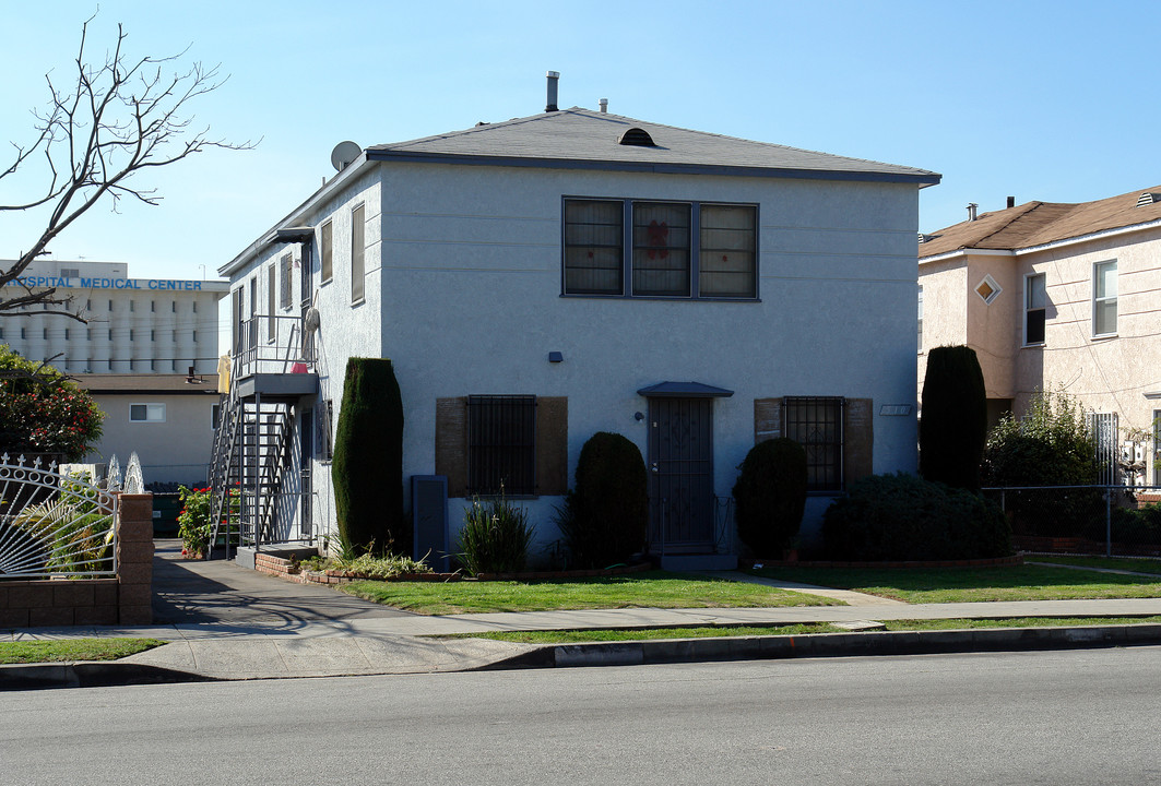 510 E Arbor Vitae St in Inglewood, CA - Building Photo