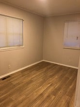 6 W 32nd St in Sand Springs, OK - Building Photo - Building Photo