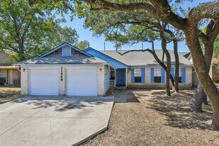 11948 Sunhillow Bend in Austin, TX - Building Photo