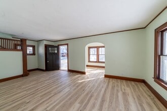 1138 W Elsie St in Appleton, WI - Building Photo - Building Photo