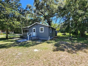 106 SW 6th St in Micanopy, FL - Building Photo - Building Photo