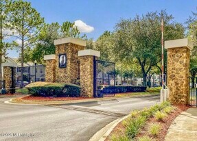 3587 Pebble Path Ln in Jacksonville, FL - Building Photo